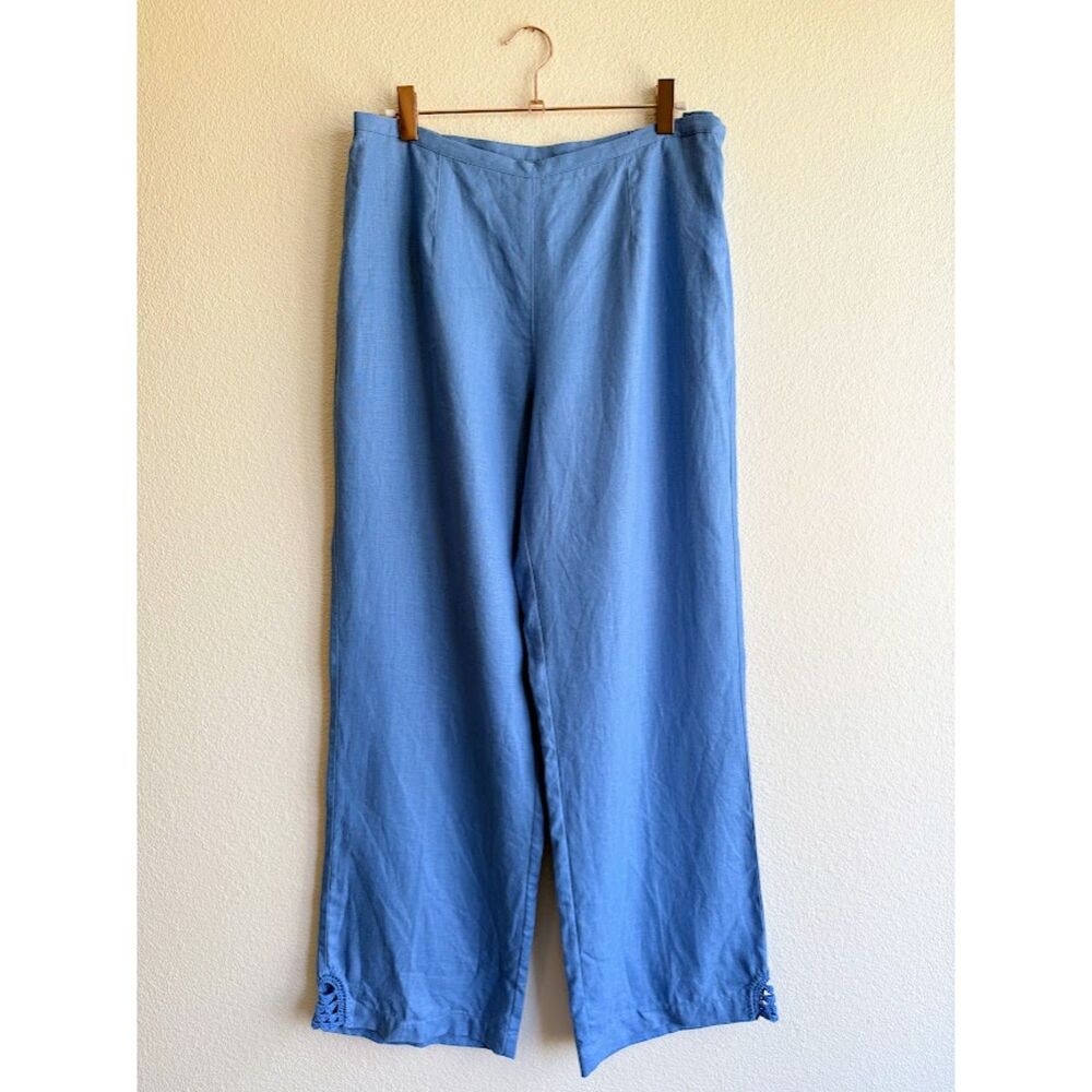Vintage Susan Bristol 100% Linen Pants with Crochet Detail in Light Blue size 8